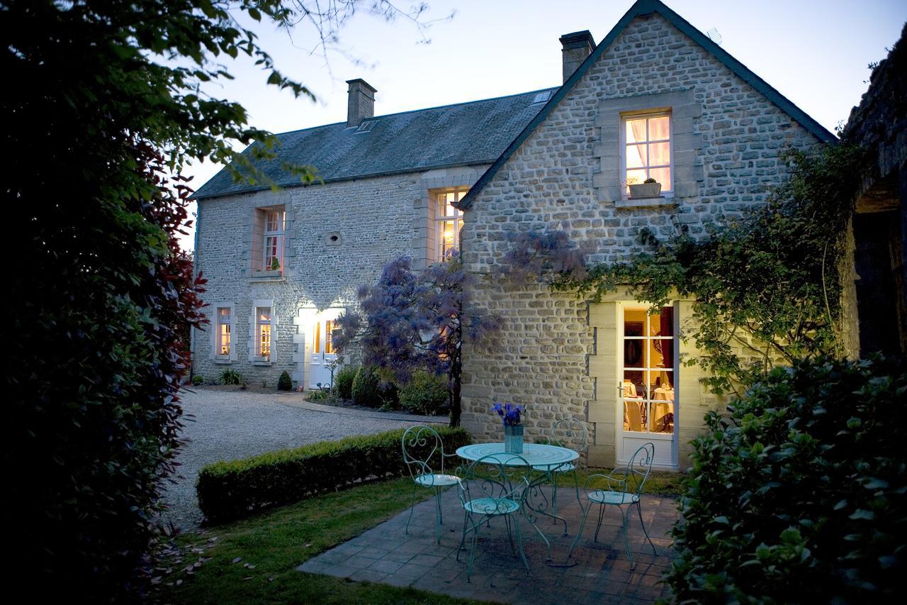 Formigny Ferme Du Mouchel B&B 외부 사진