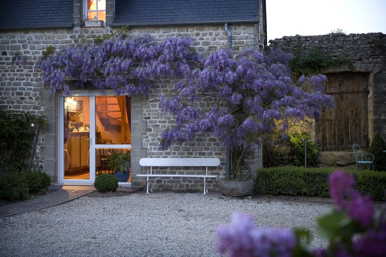 Formigny Ferme Du Mouchel B&B 외부 사진